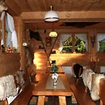 Guest house U Ani