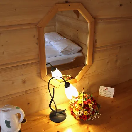 U Ani בית הארחה