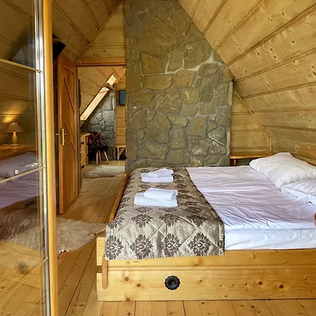 U Ani 3* זקופאנה