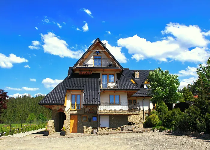 بيت ضيافة بينسجونات يو أني زاكوباني